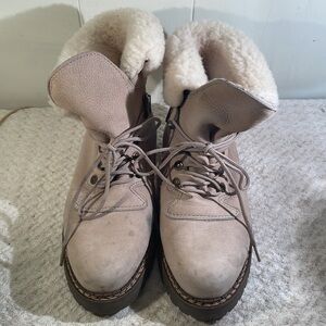 Sorel Shearling Vintage Nubuck Pisa Wool Plush Lined Lace‎ Up Hiking Boots